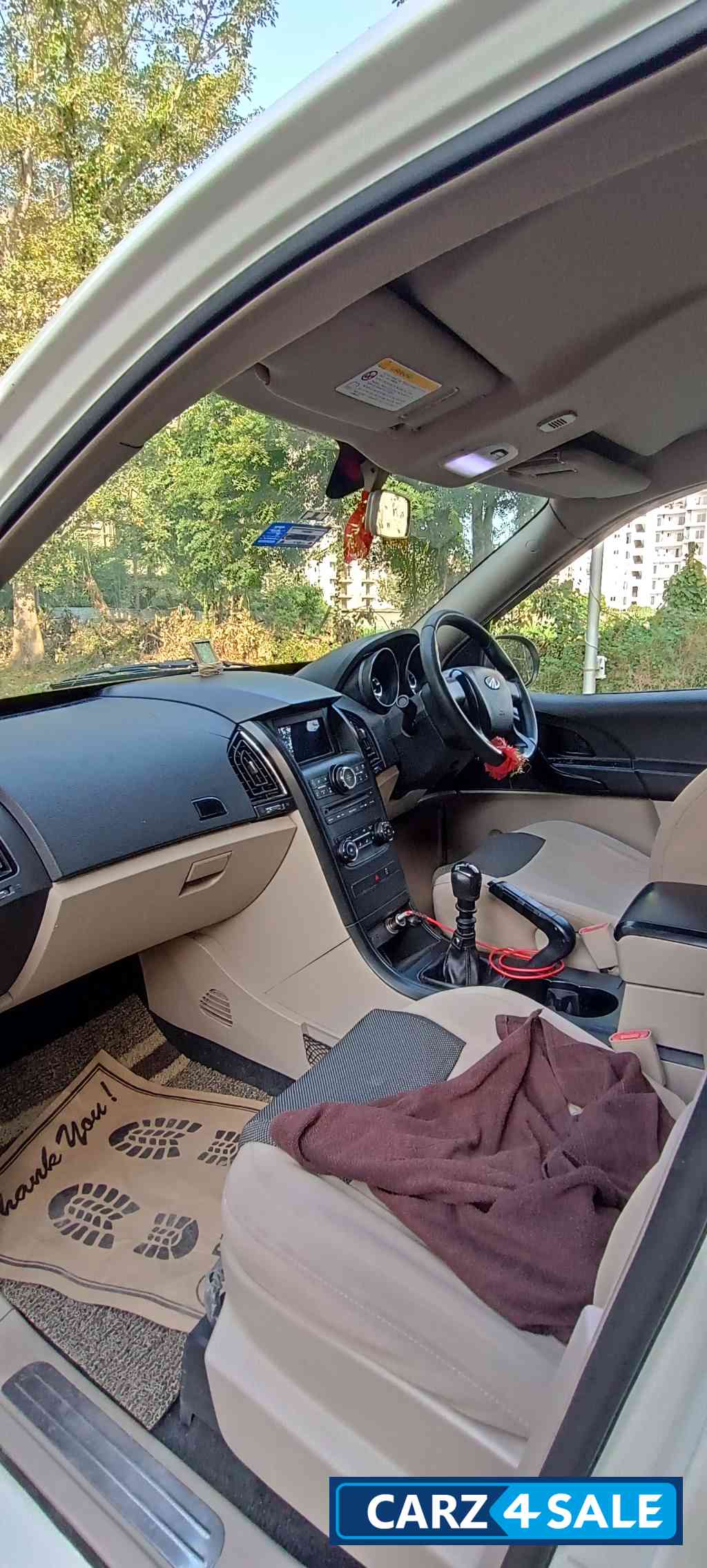 Mahindra XUV 500 W4