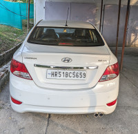 White Hyundai Verna 1.6 SX VTVT