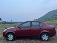 Paprika Red Ford Fiesta 1.6 Duratec SXI