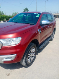 Dark Red Ford Endeavour 3.2 Titanium AT 4×4