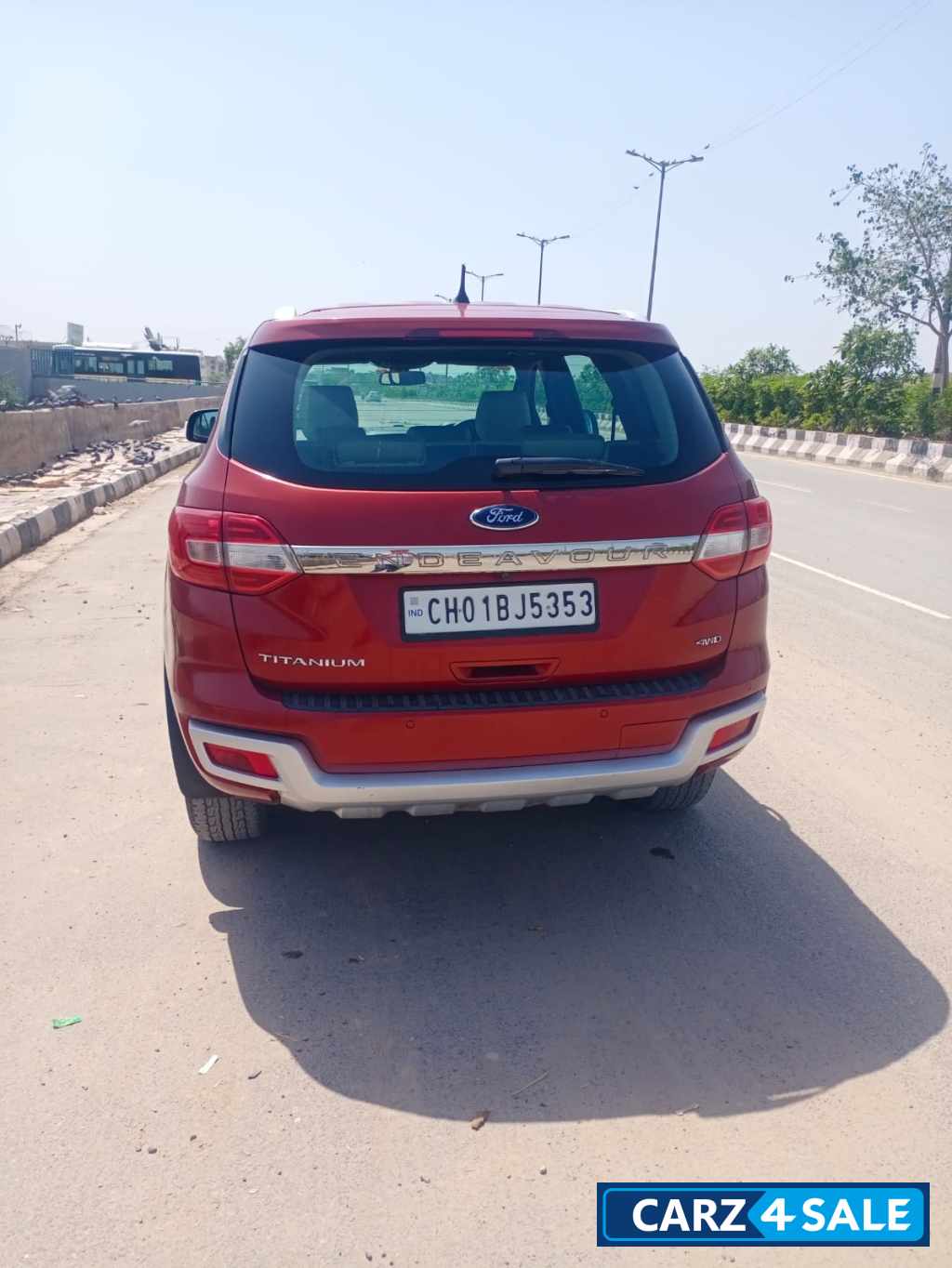 Dark Red Ford Endeavour 3.2 Titanium AT 4×4