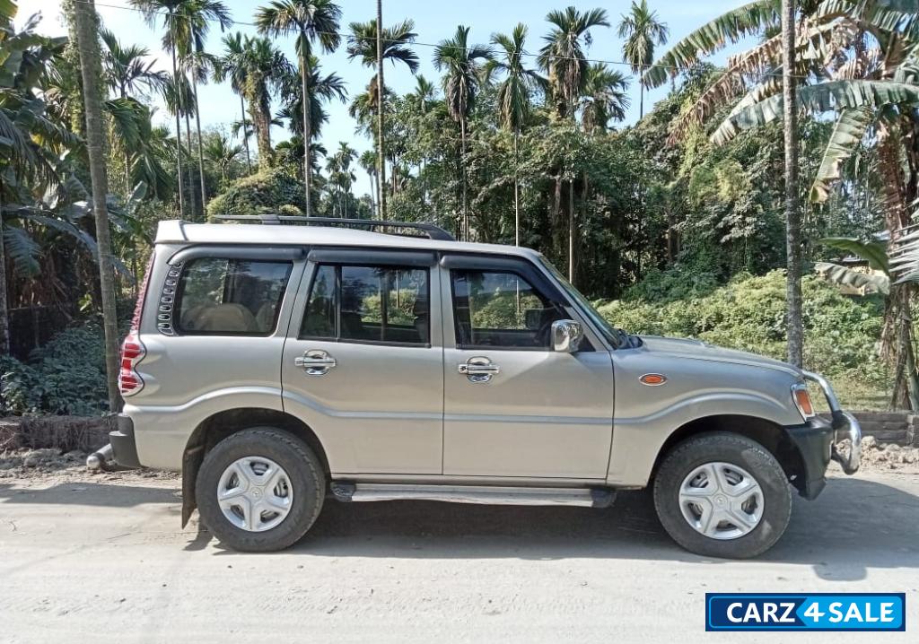 Mahindra Scorpio LX2WD