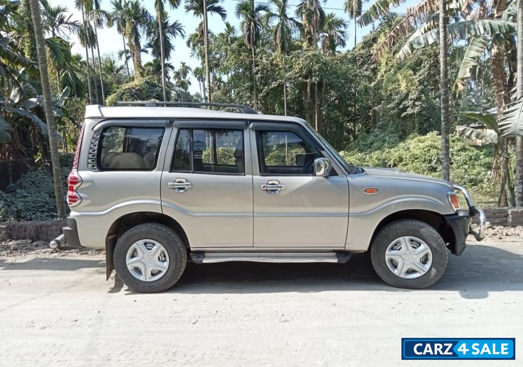 Mahindra Scorpio LX2WD