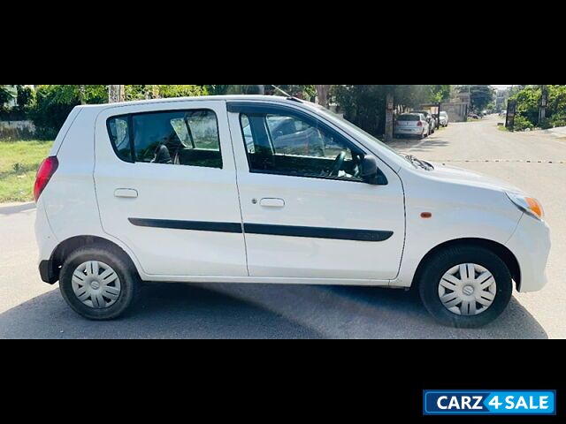 White Maruti Suzuki 800 Alto 800 lxi