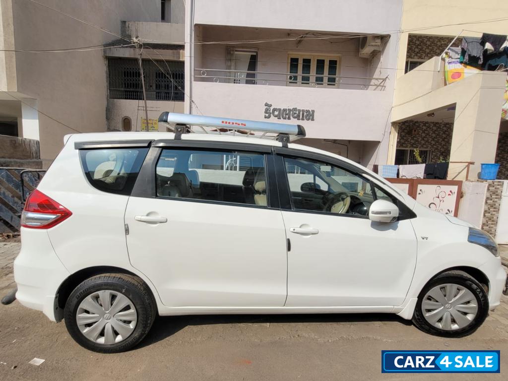 Maruti Suzuki Ertiga cng compnay fitting