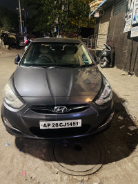 Grey Hyundai Verna Fluidic 1.6 crdi