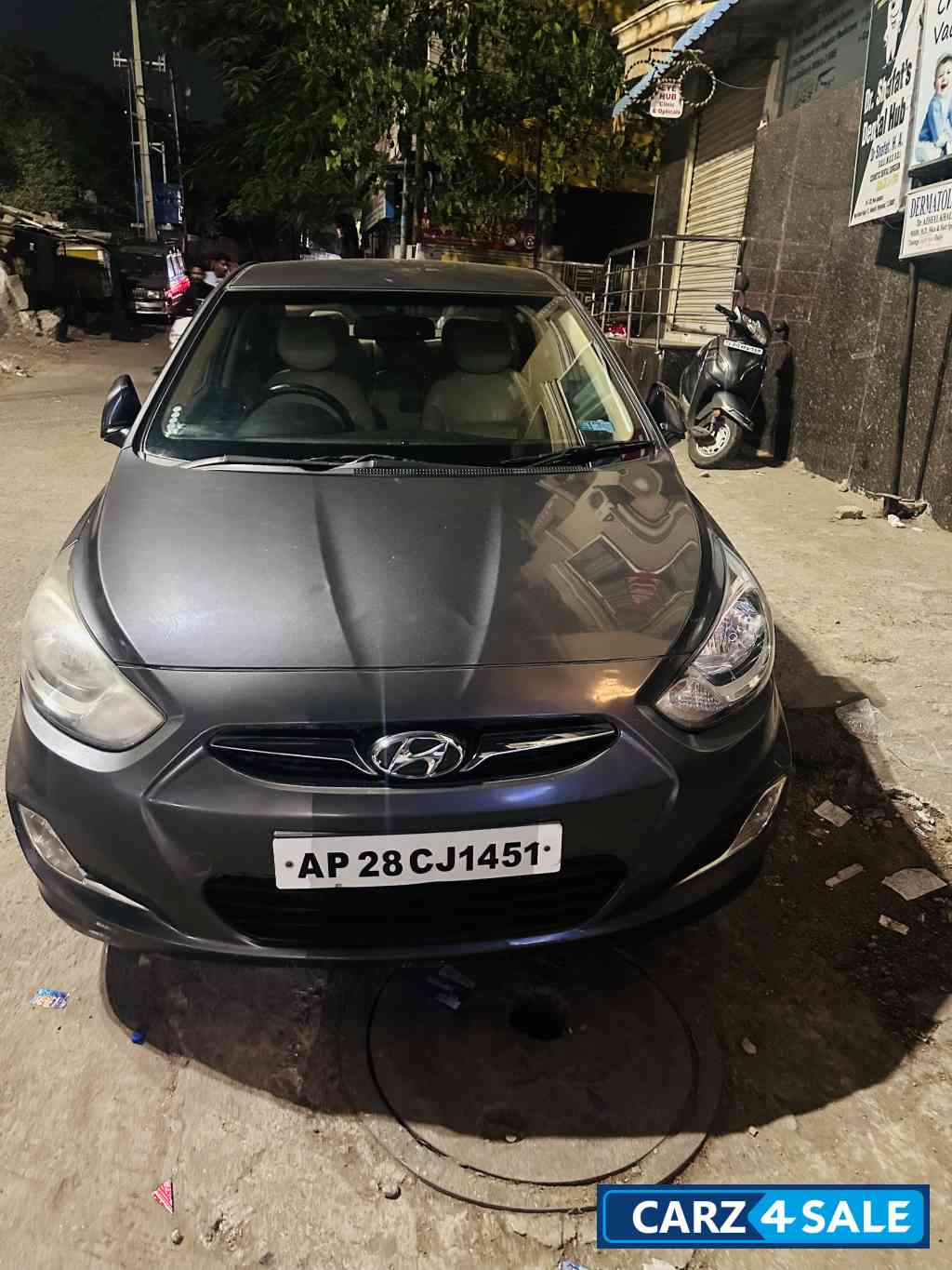 Grey Hyundai Verna Fluidic 1.6 crdi