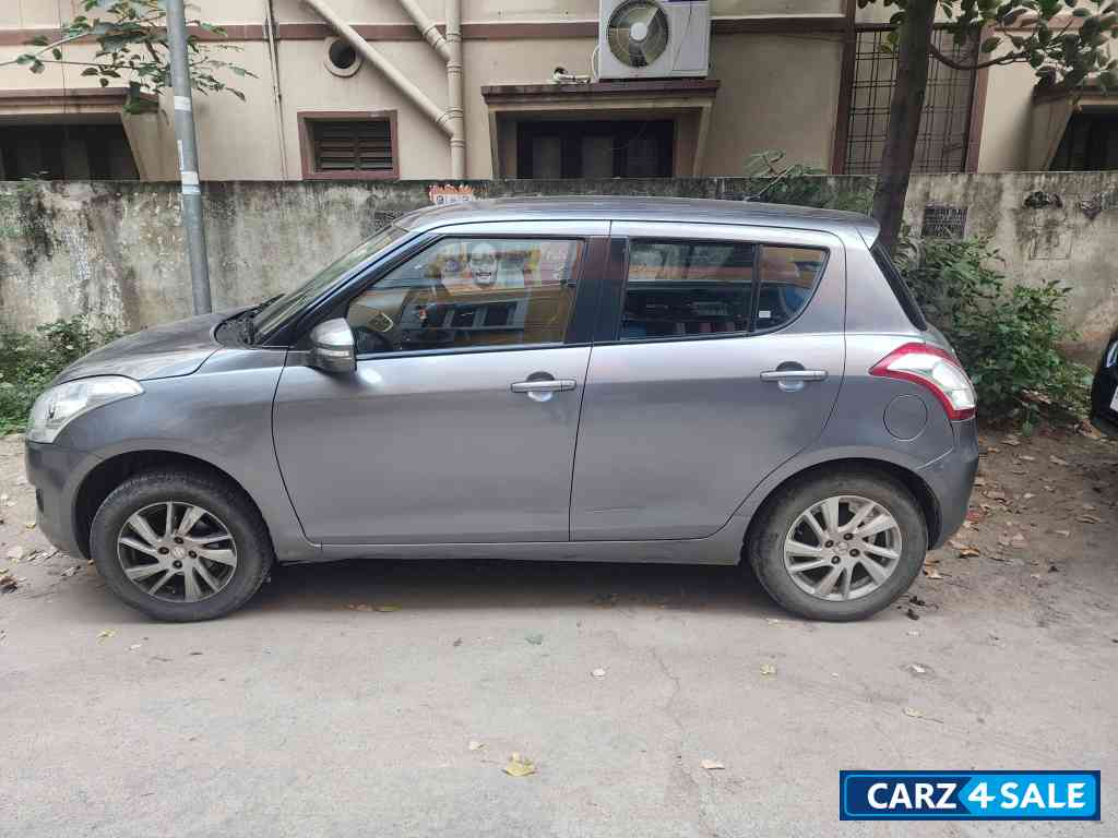 Grey Maruti Suzuki Swift ZDi