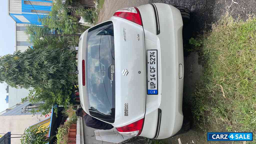 Maruti Suzuki Swift Lxi bsIV