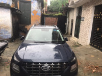 Hyundai Venue S 1.2