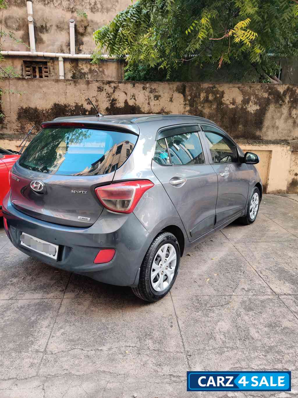 Hyundai  Grand i10