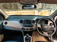 Hyundai  Grand i10