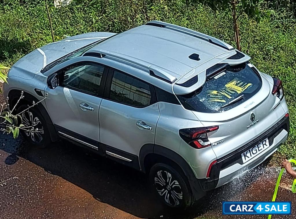 Silver Moonlight Renault Kiger RXZ TURBO CVT petrol