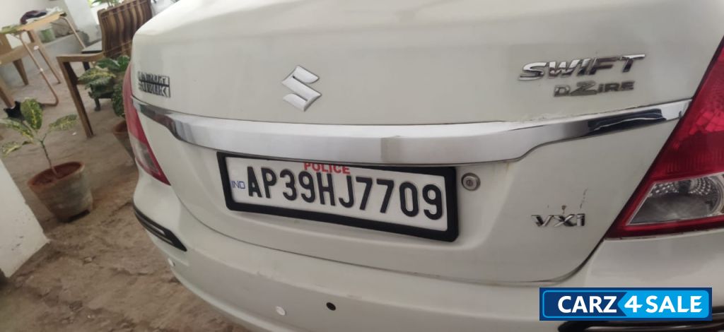 White Maruti Suzuki  Swift dzire