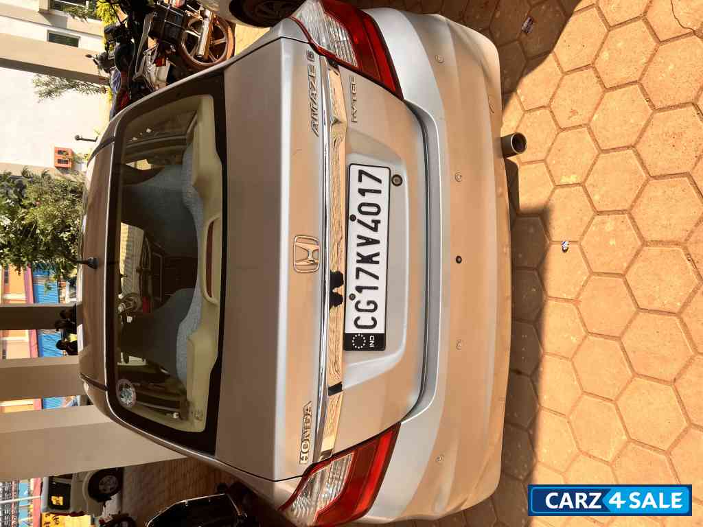 Silver Honda Amaze I-vtec S