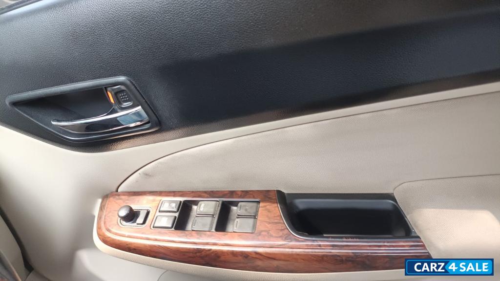 Silver Maruti Suzuki Dzire Zxi Amt