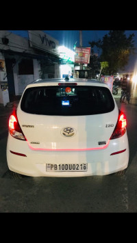 C White Hyundai i20 DSL 1.4 Sportz