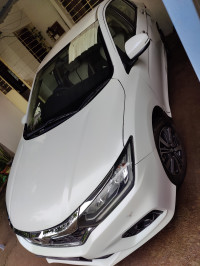 White Honda City 4th generation ivtech petrol