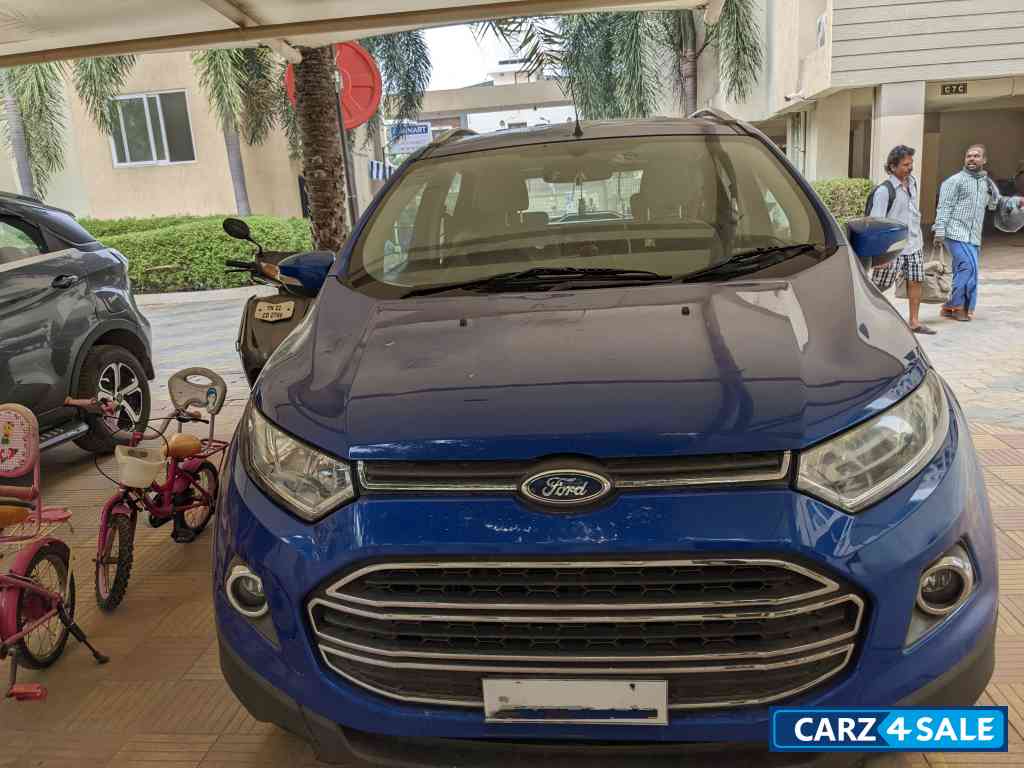 Blue Ford Ecosport Titanium 1.5 TDCi diesel