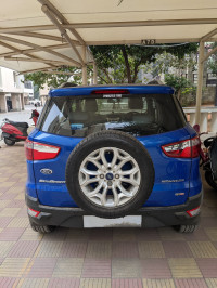 Blue Ford Ecosport Titanium 1.5 TDCi diesel