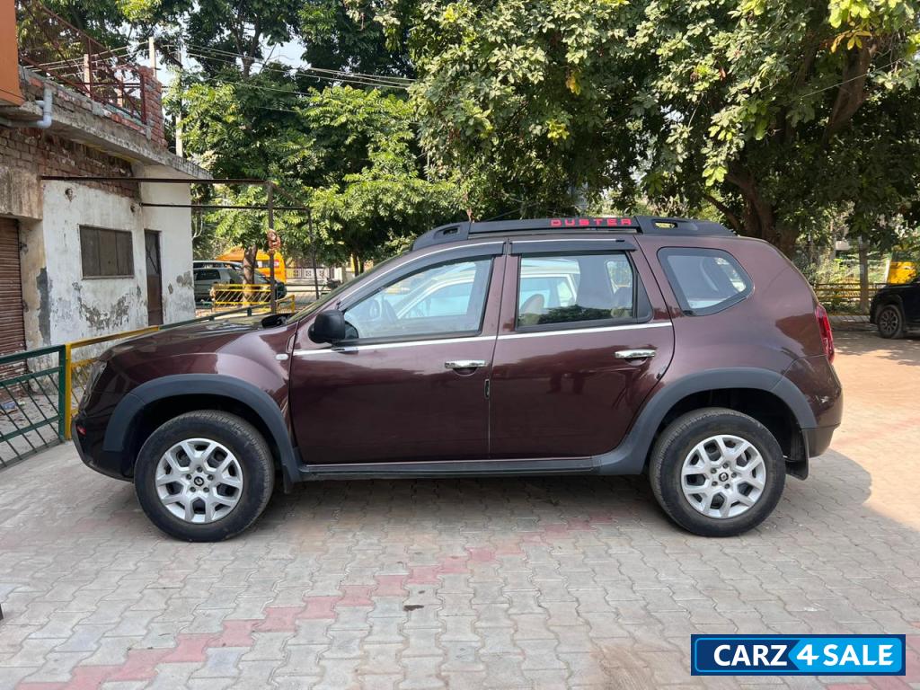 Mahogany Brown Renault Duster RXE PETROL MT 1.3L TURBO