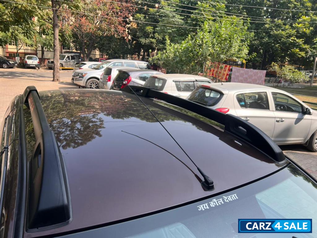 Mahogany Brown Renault Duster RXE PETROL MT 1.3L TURBO