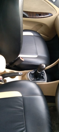 Hyundai Fluidic Verna 4S CRDI SX1.6