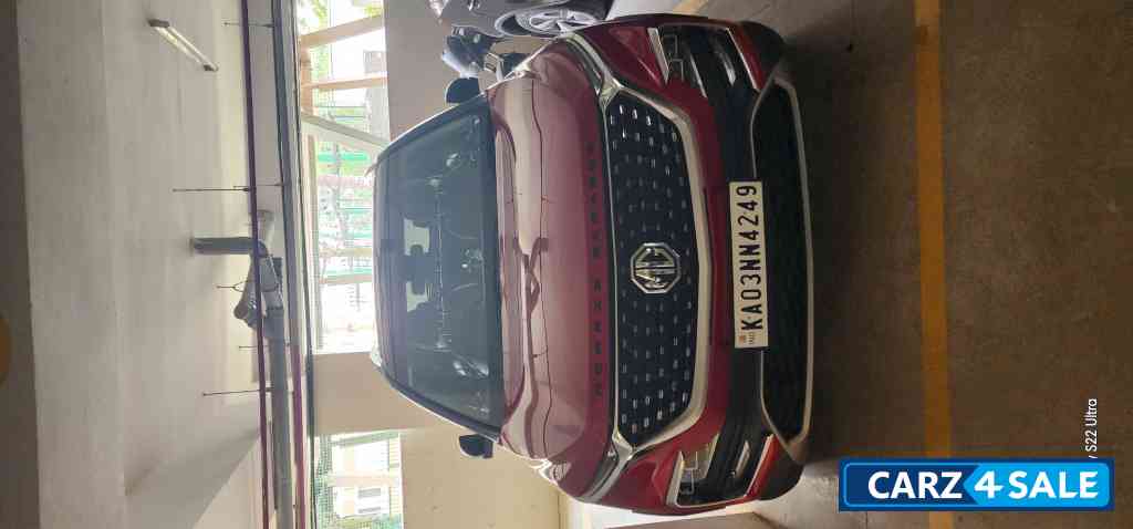 Red+black MG Hector SMART DIESEL