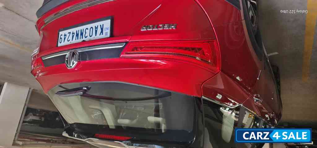 Red+black MG Hector SMART DIESEL