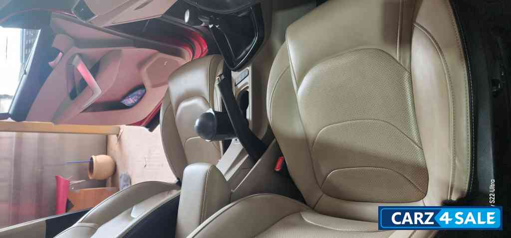 Red+black MG Hector SMART DIESEL