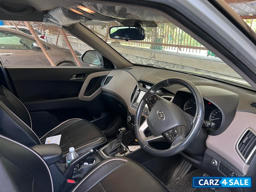 Silver Hyundai Creta AT SVSV