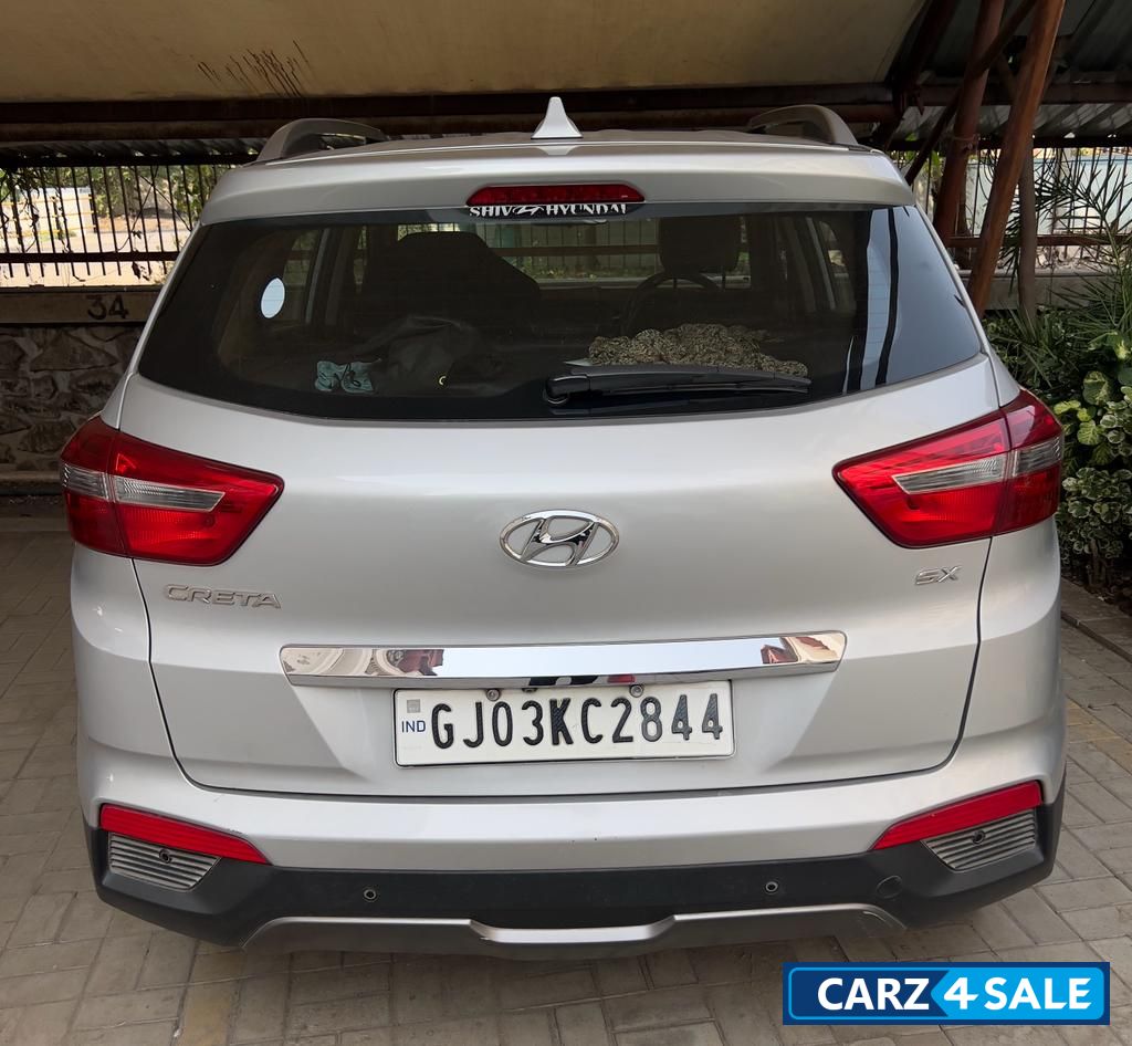 Silver Hyundai Creta AT SVSV