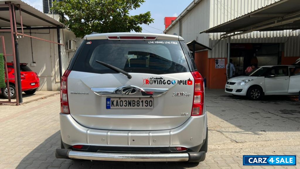 Moondust Silver Mahindra XUV 500 W6