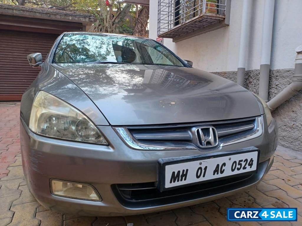 Honda Accord petrol