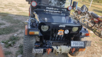 Black Mahindra Jeep 2019