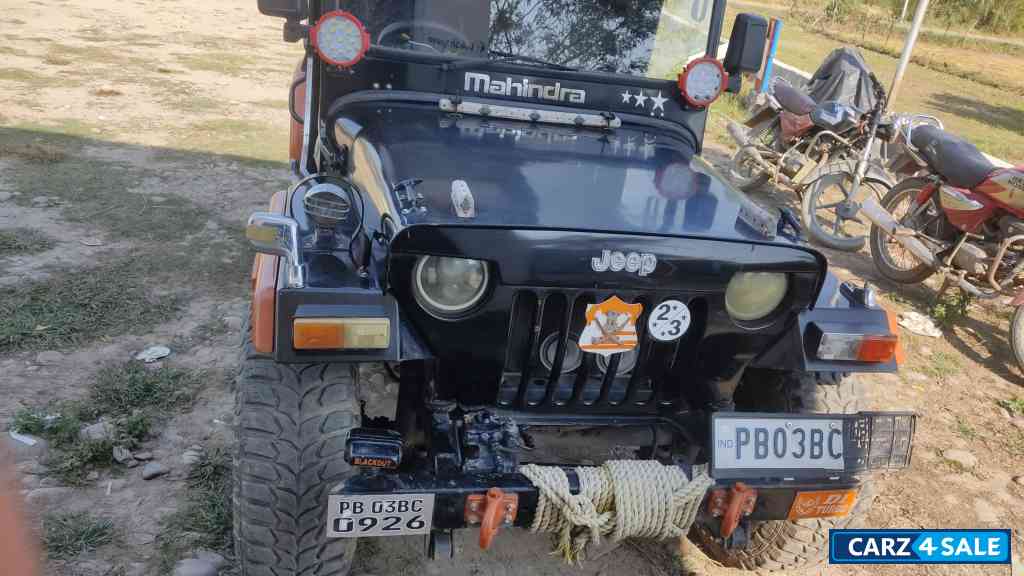 Black Mahindra Jeep 2019 Black Mahindra Jeep 2019