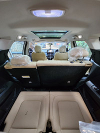 White Tata Safari XZ Plus Adventure