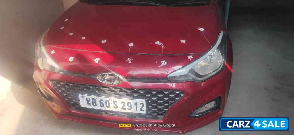 Fiery Red Hyundai Elite i20 Sportz