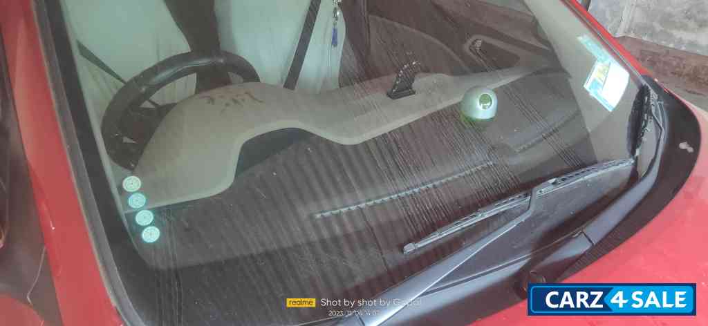 Fiery Red Hyundai Elite i20 Sportz