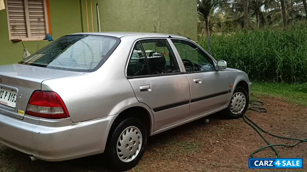 Honda City 1.3exi