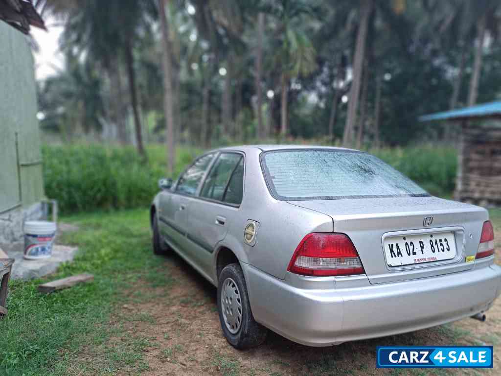Honda City 1.3exi