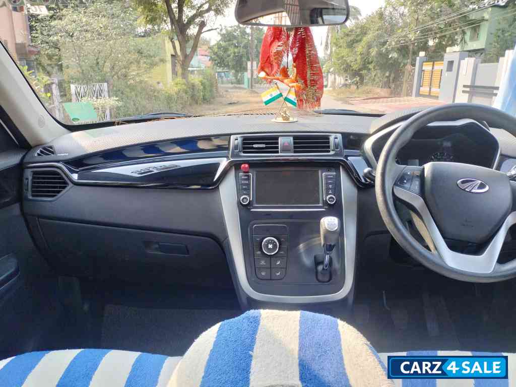 Mahindra KUV100 K8 NXT