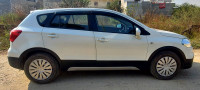 Pearl White Maruti Suzuki S-Cross Sigma