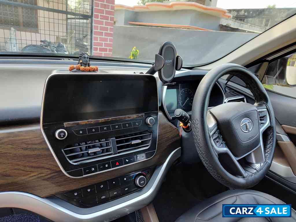 Tata Harrier XZ 2.0L kryote c BSIV Tata Harrier XZ 2.0L kryote c BSIV