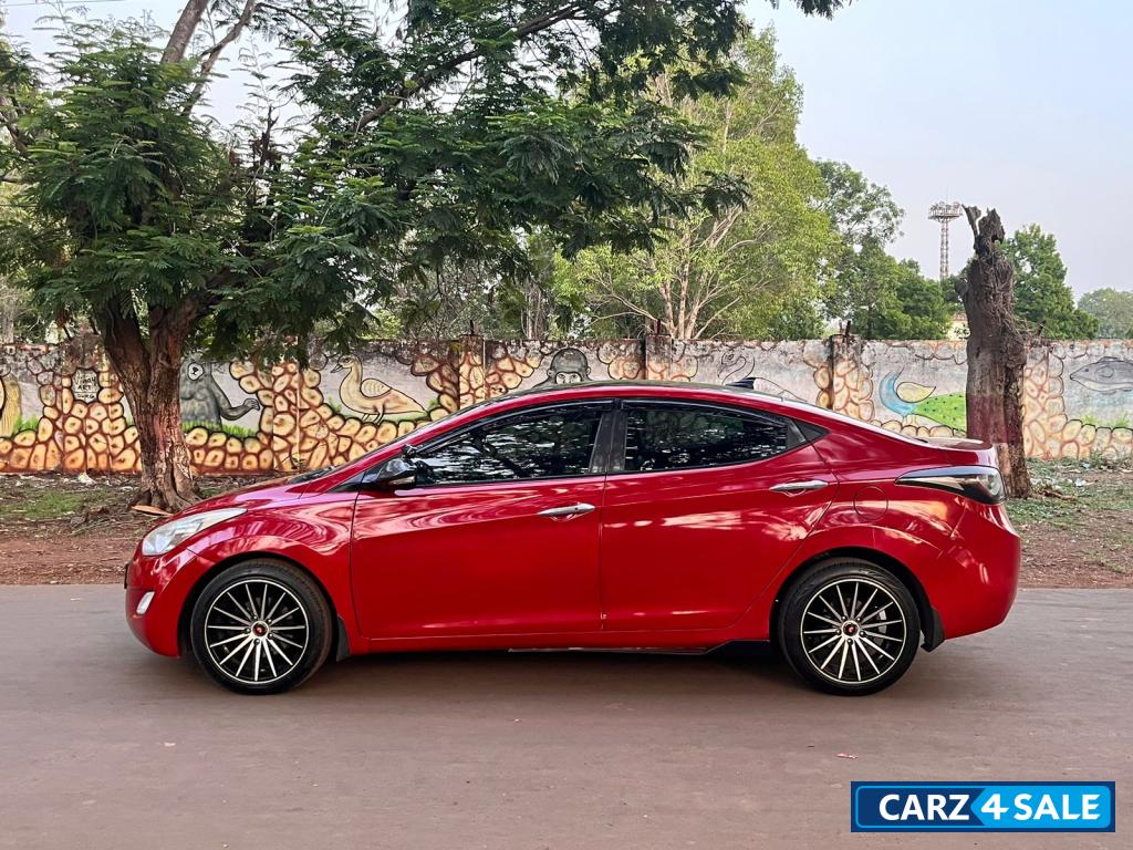 Hyundai Elantra Crdi1.6sx at