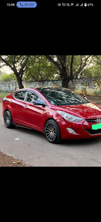 Hyundai Elantra Crdi1.6sx at