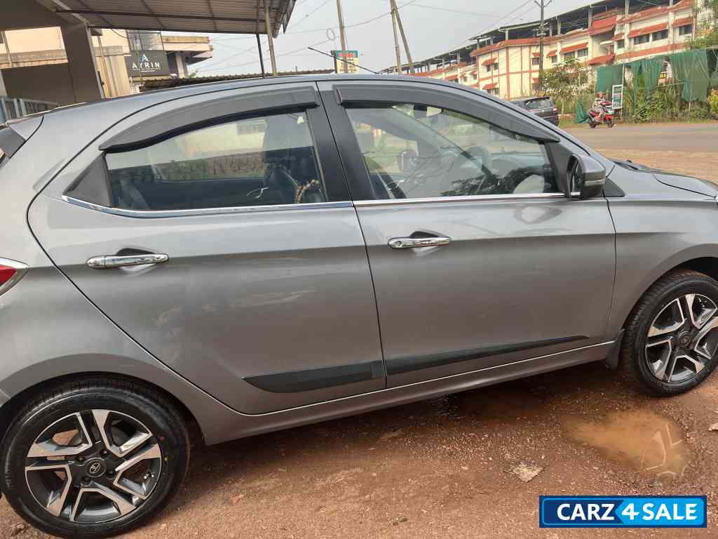 Tata Tiago XZ plus