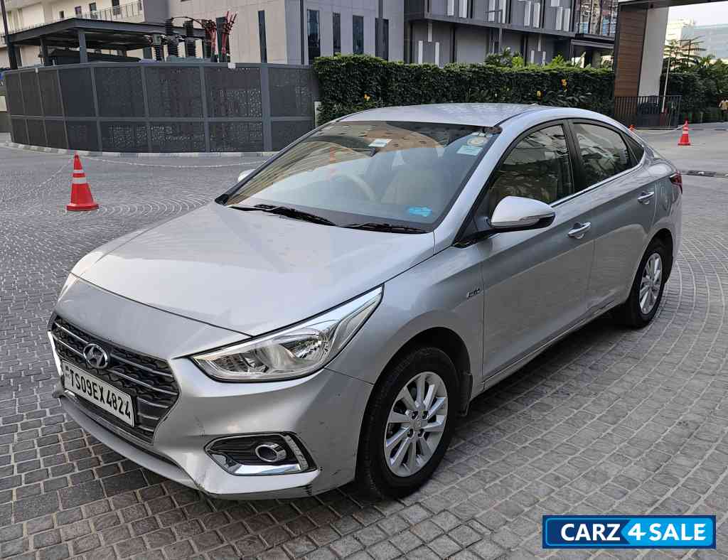 Hyundai Verna VTVT EX ST 1.6