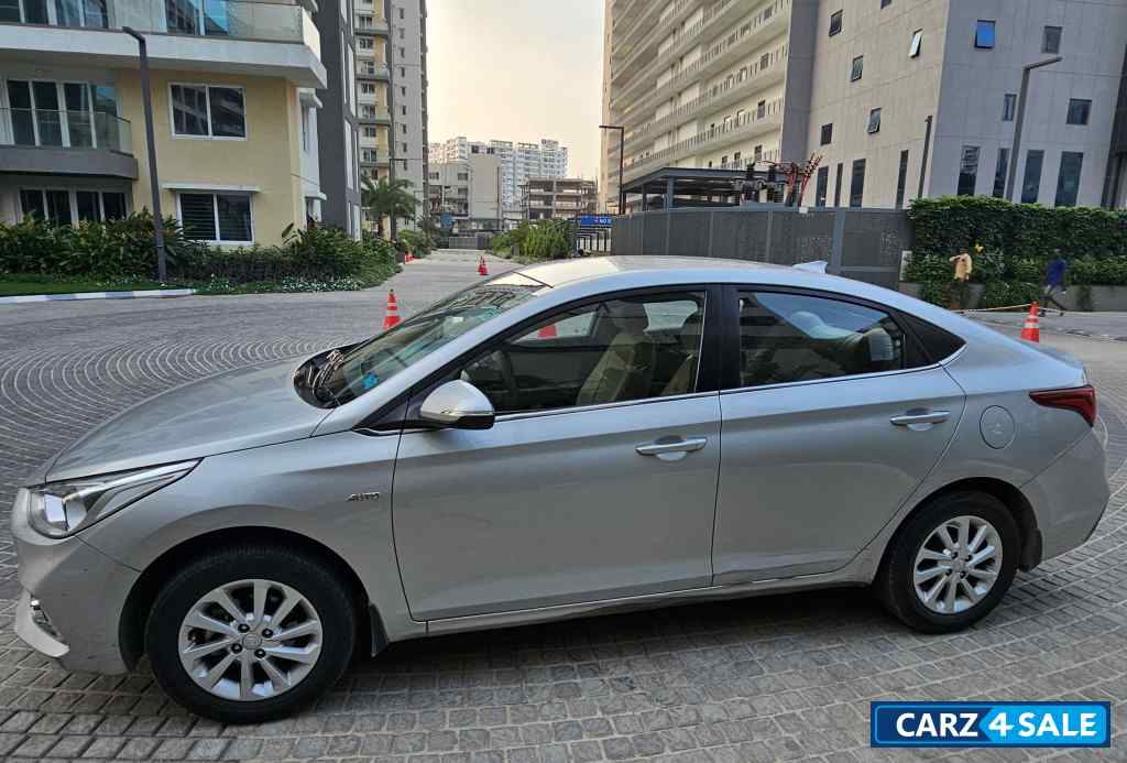 Hyundai Verna VTVT EX ST 1.6