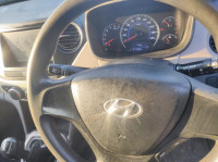 White Hyundai i10 Grand i10 era 1.1crdi